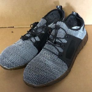 New Oak bay steel toes size 13